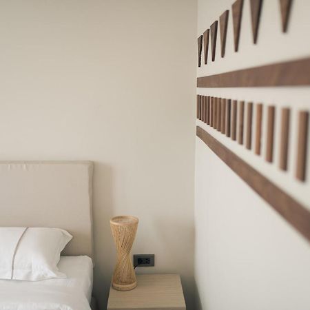 Navela Hotel & Convention Ratchaburi Экстерьер фото