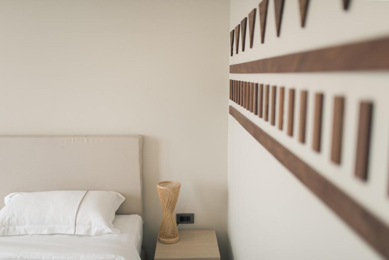 Navela Hotel & Convention Ratchaburi Экстерьер фото
