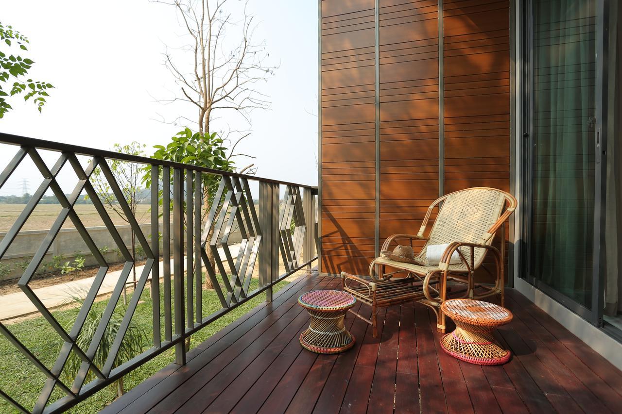 Navela Hotel & Convention Ratchaburi Экстерьер фото